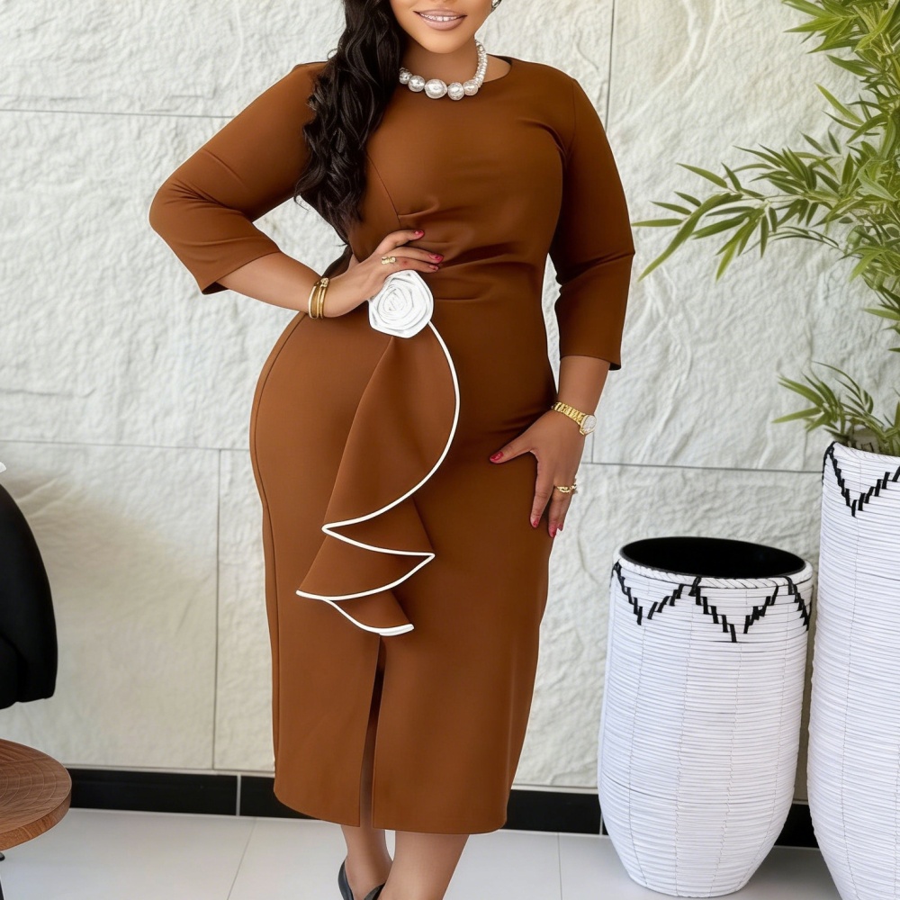 Elegant stereoscopic European style dress for women