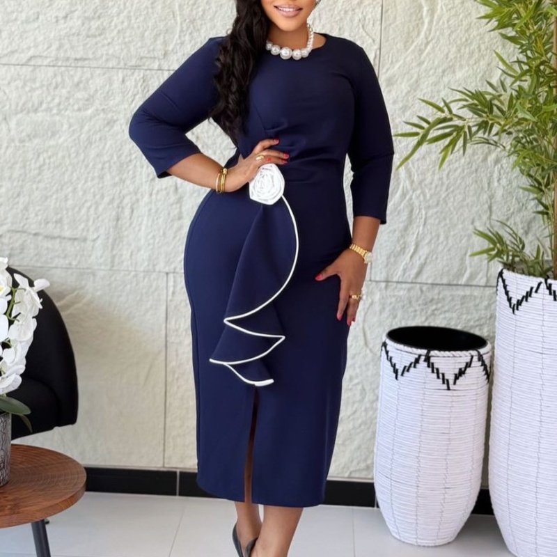 Elegant stereoscopic European style dress for women