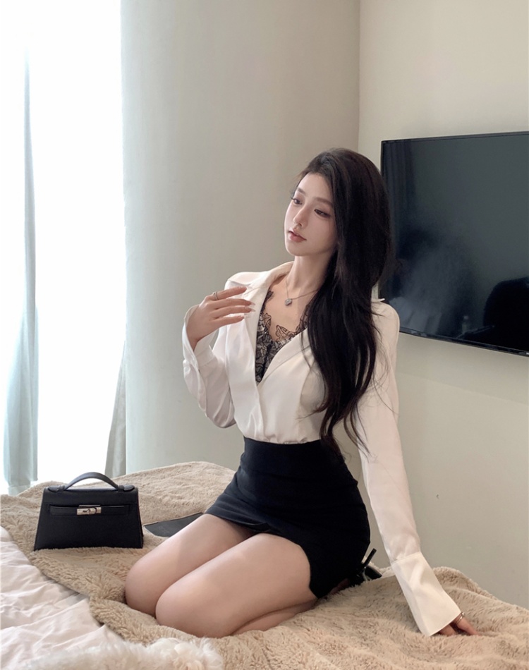 Long sleeve short skirt package hip shirt for women