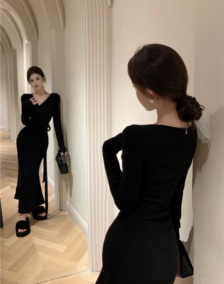 Fold bandage thick knitted cross slim dress for women