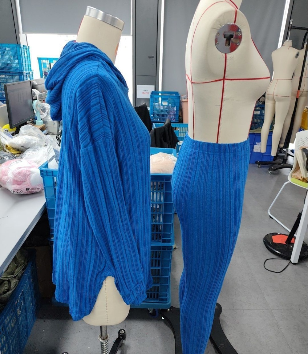 European style hooded Casual long pants a set for women