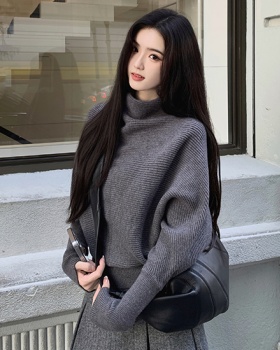 Half high collar Korean style niche pullover tender sweater