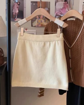 Retro autumn and winter package hip knitted skirt