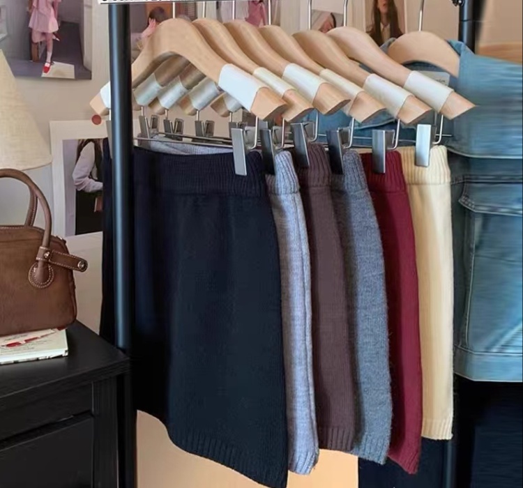 Retro autumn and winter package hip knitted skirt