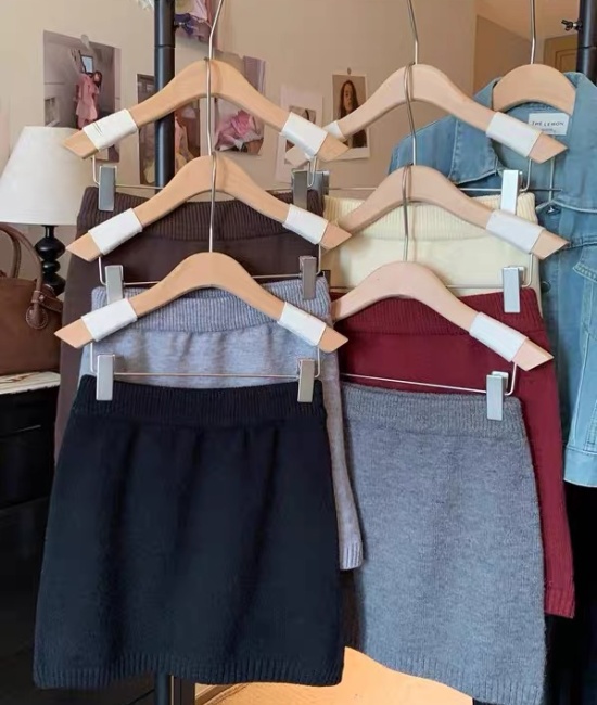 Retro autumn and winter package hip knitted skirt