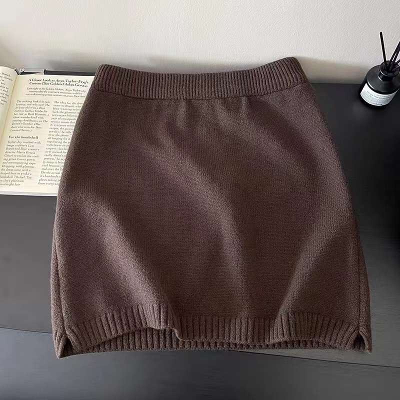 Retro autumn and winter package hip knitted skirt