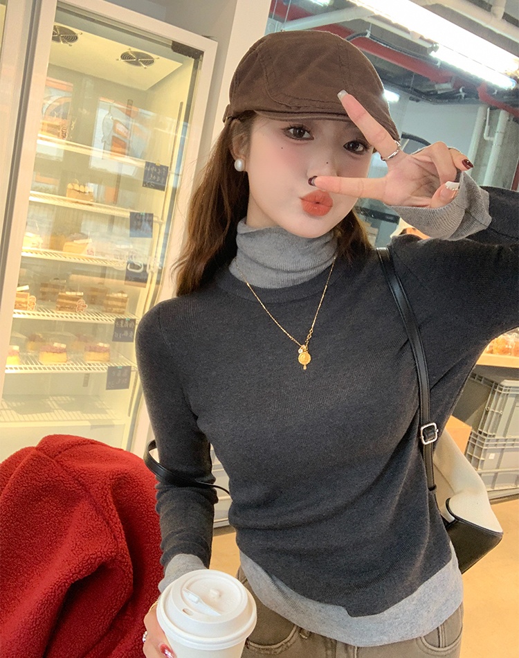 Pseudo-two sweater gray bottoming shirt for women
