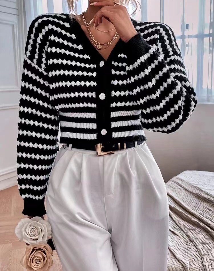 Autumn knitted sweater V-neck stripe cardigan for women