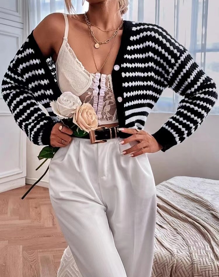 Autumn knitted sweater V-neck stripe cardigan for women