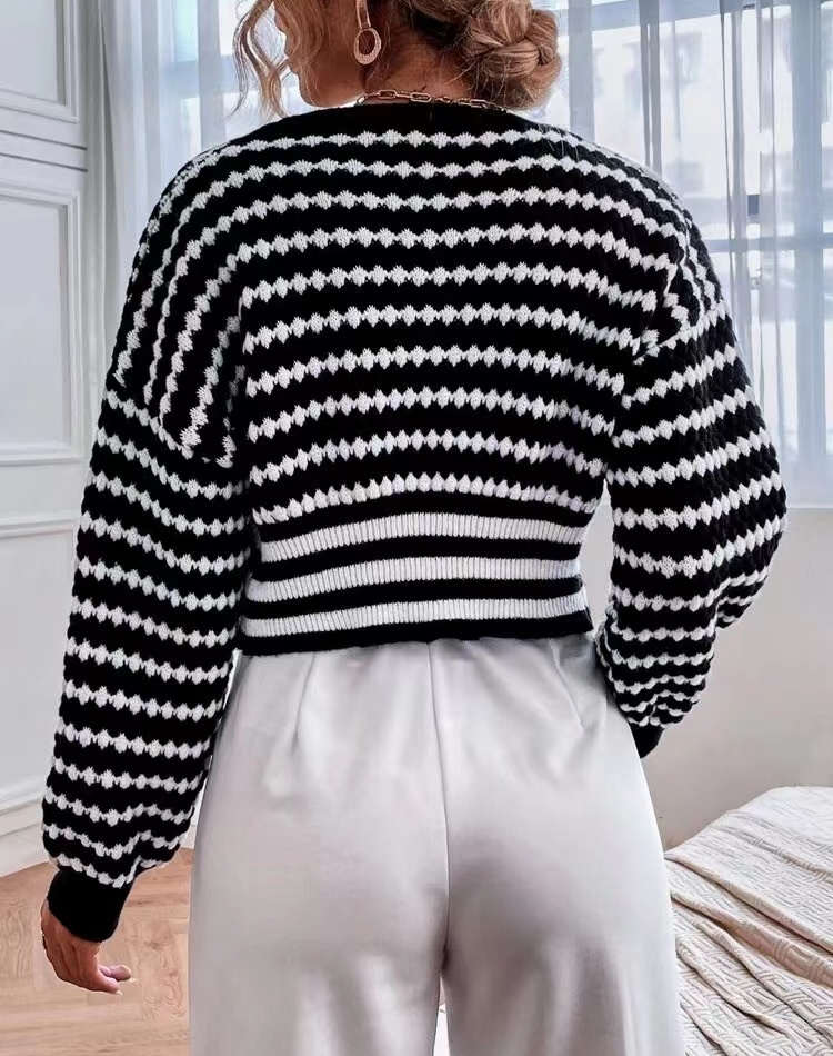 Autumn knitted sweater V-neck stripe cardigan for women