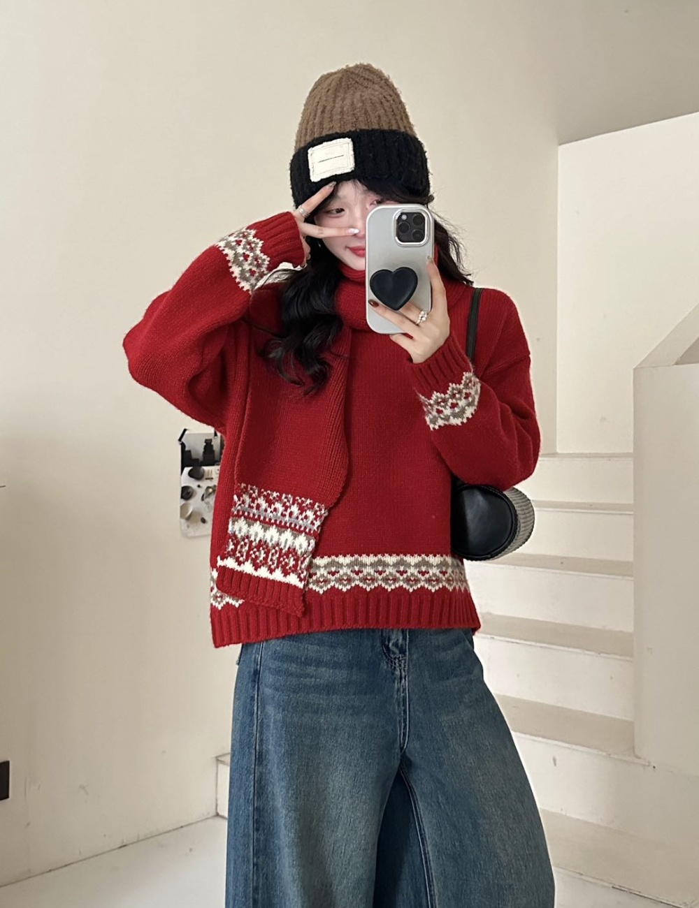 Red christmas scarves round neck retro sweater for women