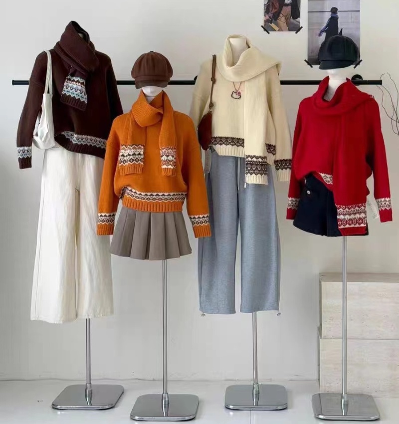 Red christmas scarves round neck retro sweater for women