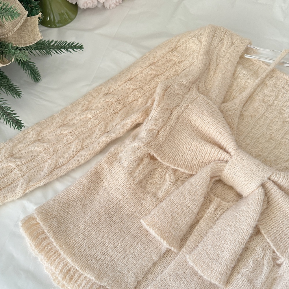 Wool knitted tops bow Pseudo-two skirt a set