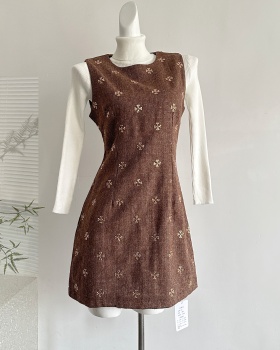 Inside the ride sleeveless chanelstyle knitted dress a set