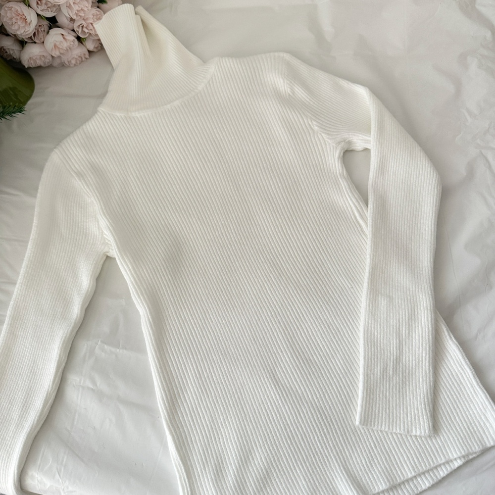 Inside the ride sleeveless chanelstyle knitted dress a set