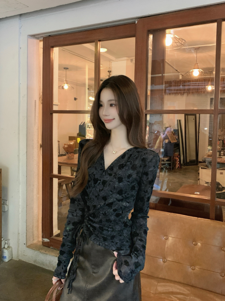 V-neck slim tops France style temperament shirt