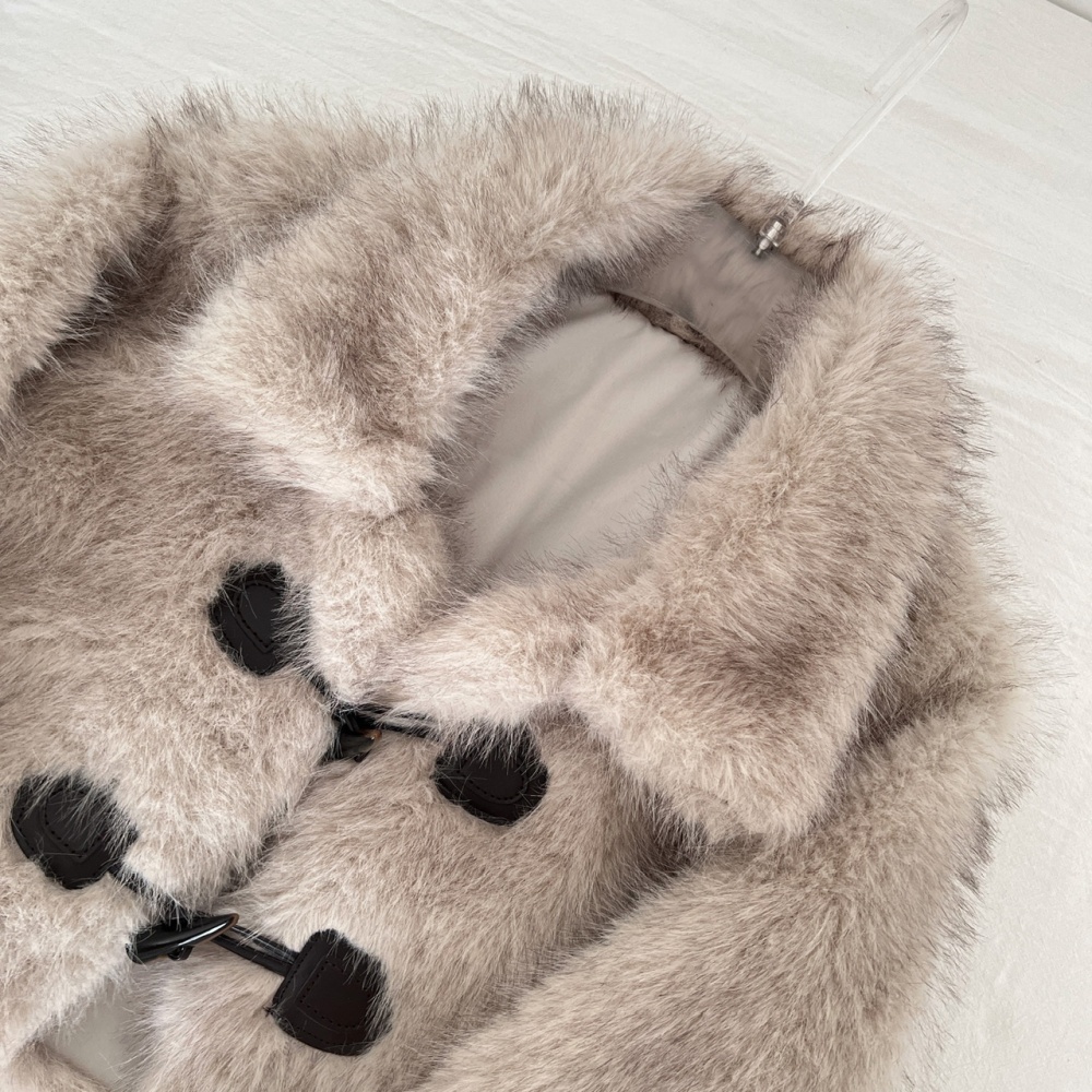 Imitation of fox plush coat velvet tops for women