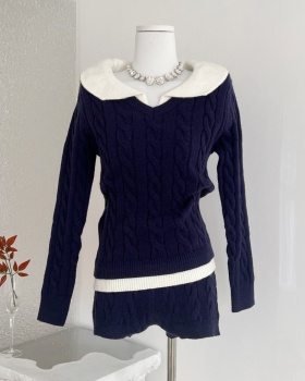Navy-blue Pseudo-two tops mixed colors maiden shorts a set