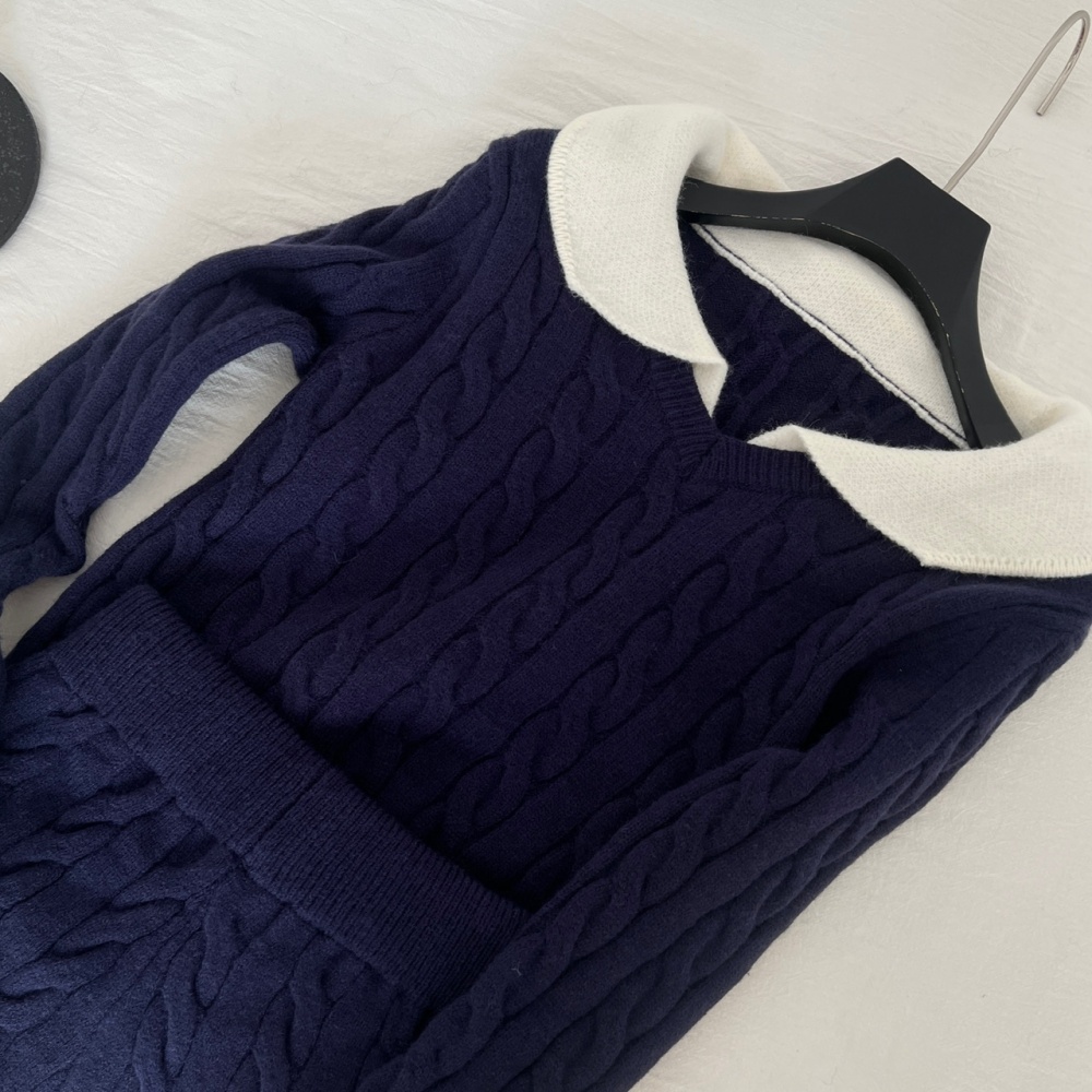 Navy-blue Pseudo-two tops mixed colors maiden shorts a set