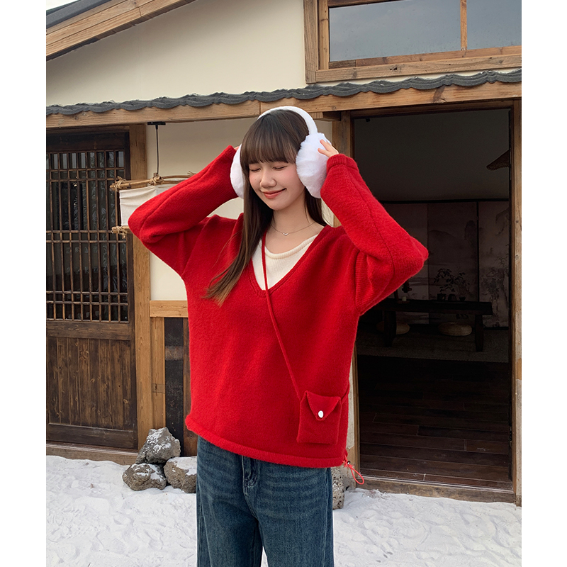 Pseudo-two loose retro V-neck red sweater for women