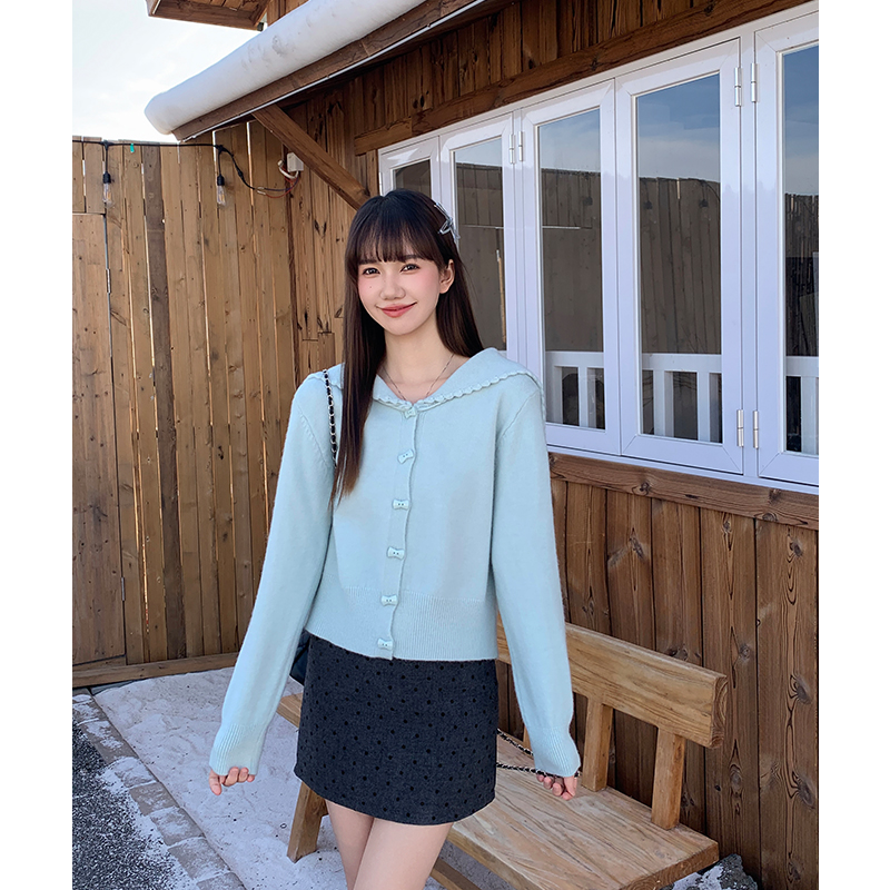 Green flowers knitted sweater lapel lazy coat for women