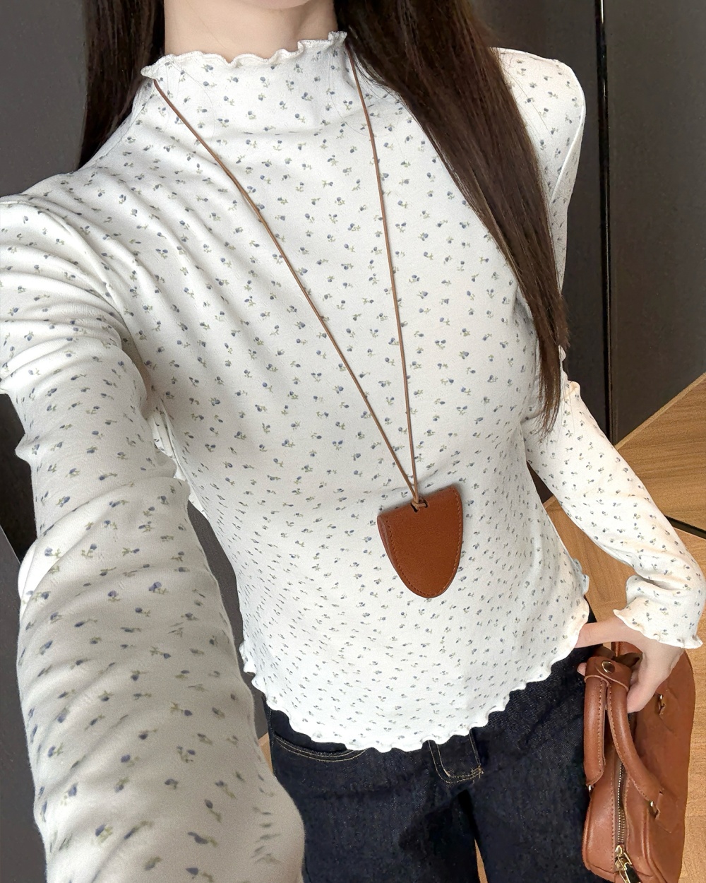 Autumn and winter long sleeve T-shirt floral bottoming shirt