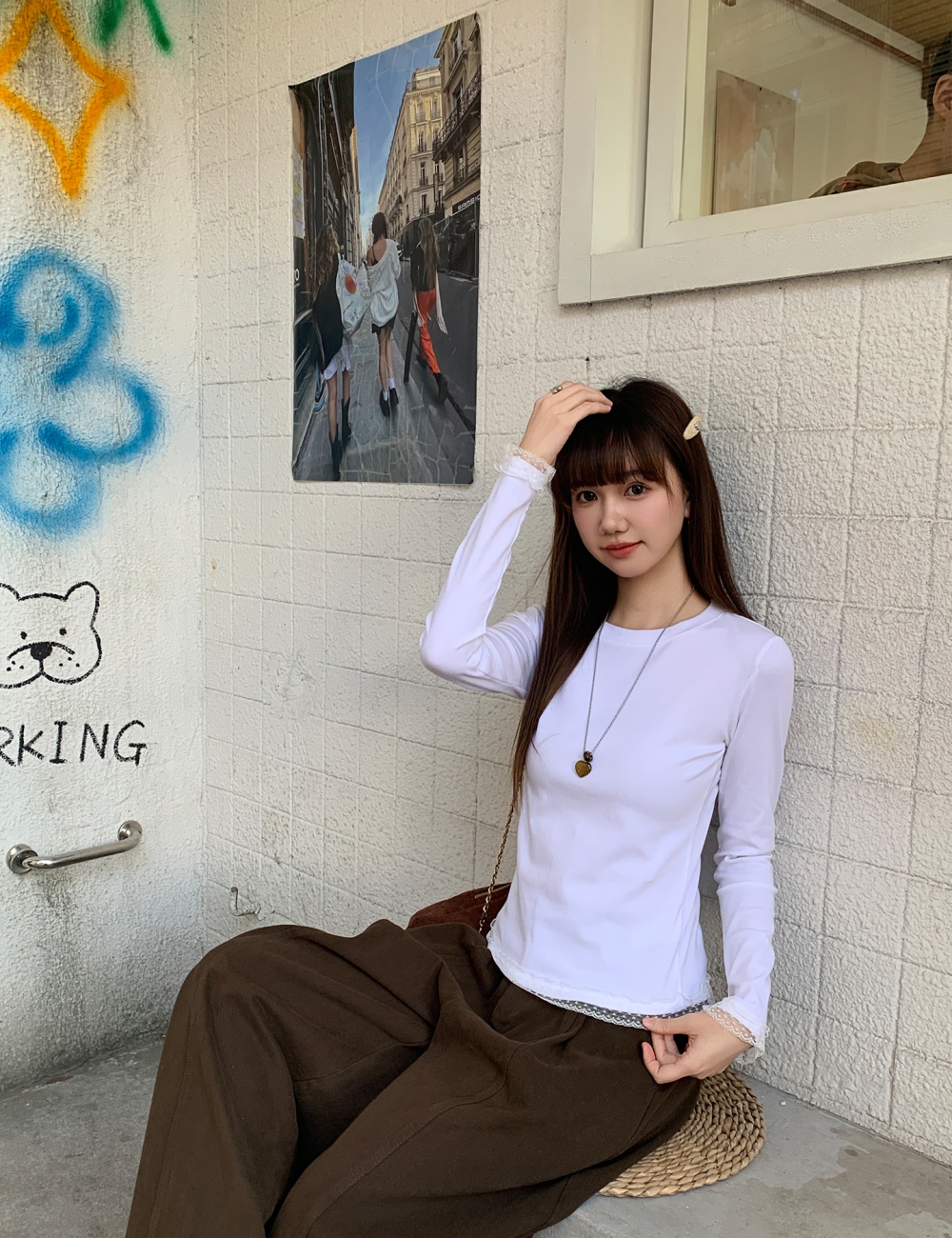 Round neck temperament T-shirt autumn and winter tops for women