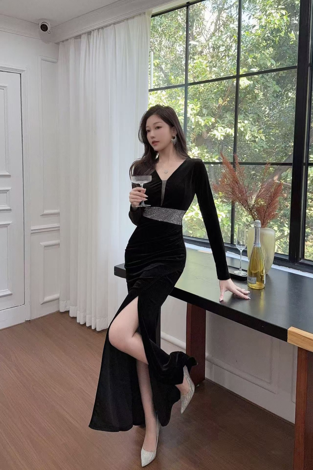 Banquet temperament velvet queen annual meeting dress