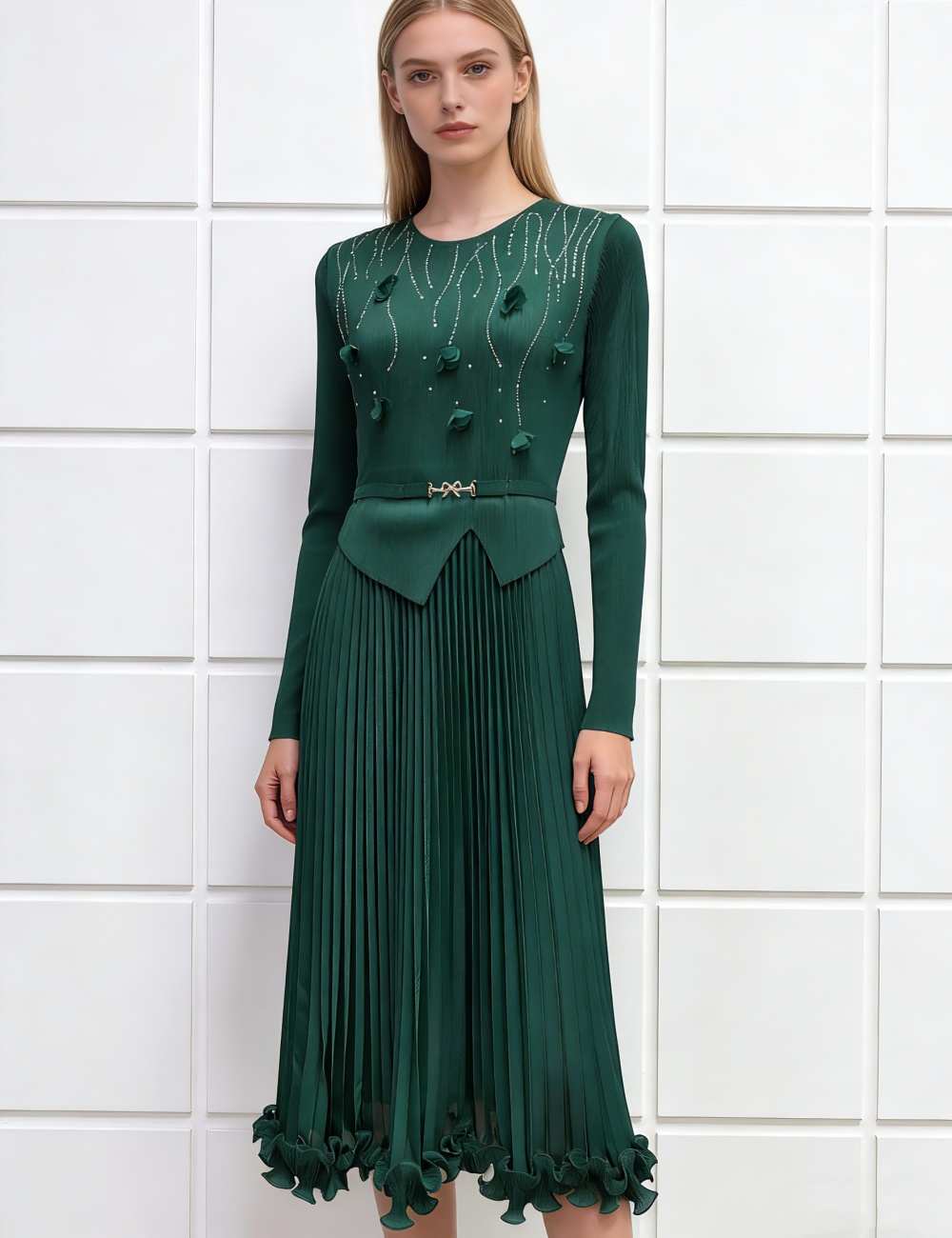 Pleated flowers decoration fold rhinestone loose dress