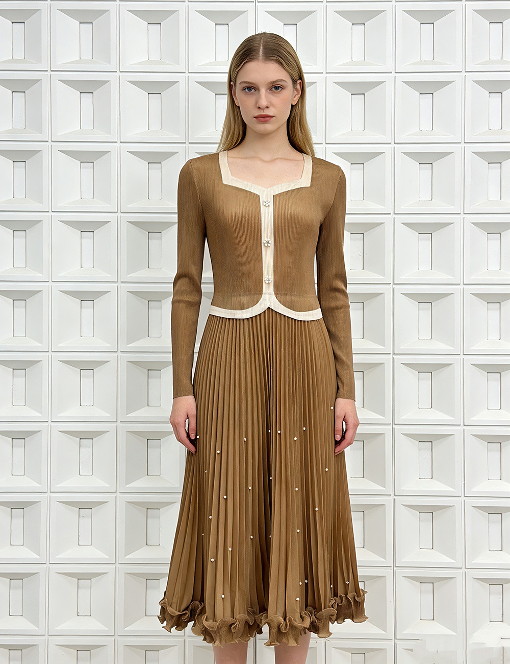 Beading slim pleated wood ear fold loose dress