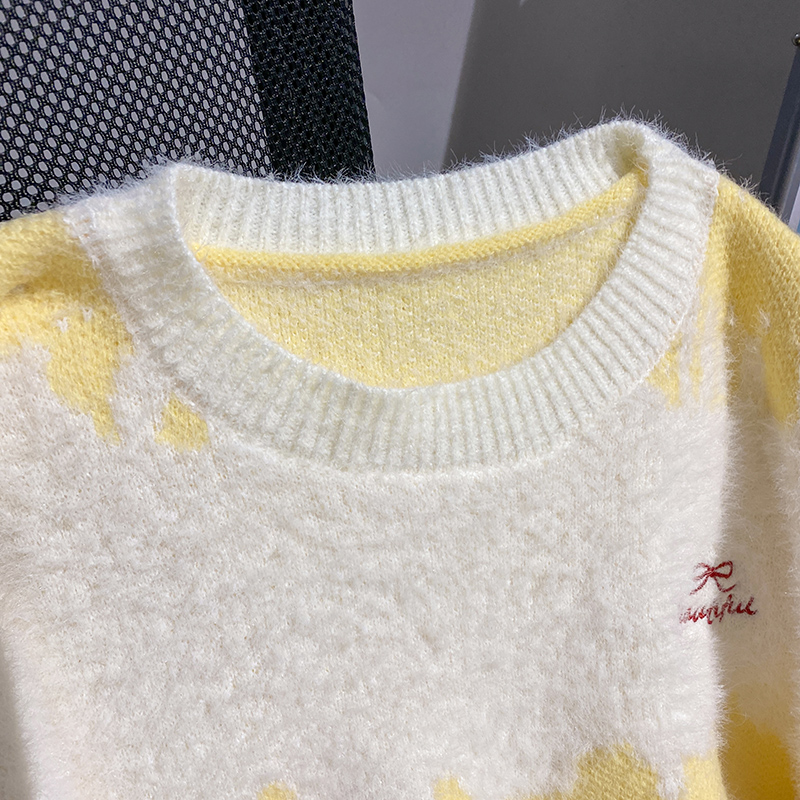 Knitted mixed colors sweater round neck bottoming shirt for women