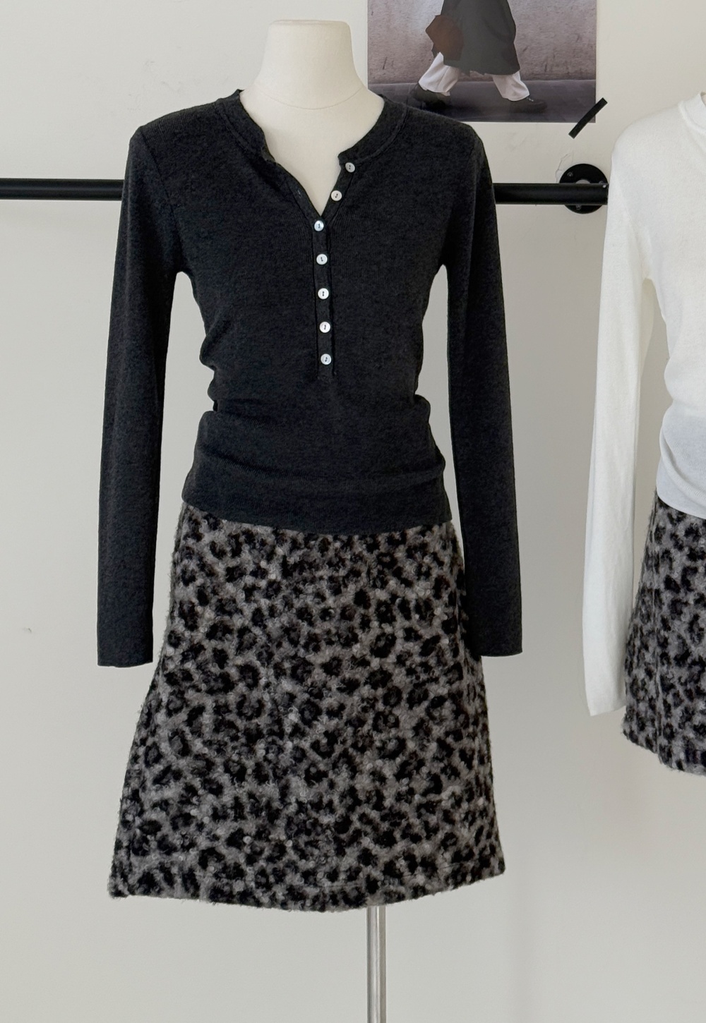 Autumn and winter slim skirt lambs wool short skirt for women