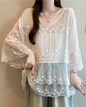 Lace Cover belly retro trumpet sleeves sun shirt