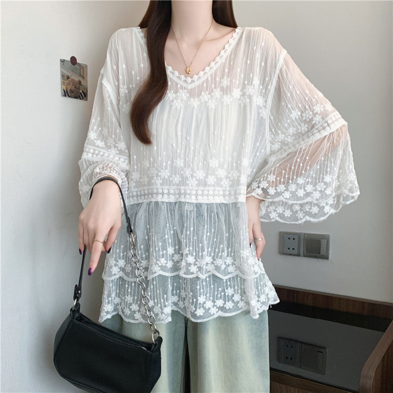 Lace Cover belly retro trumpet sleeves sun shirt