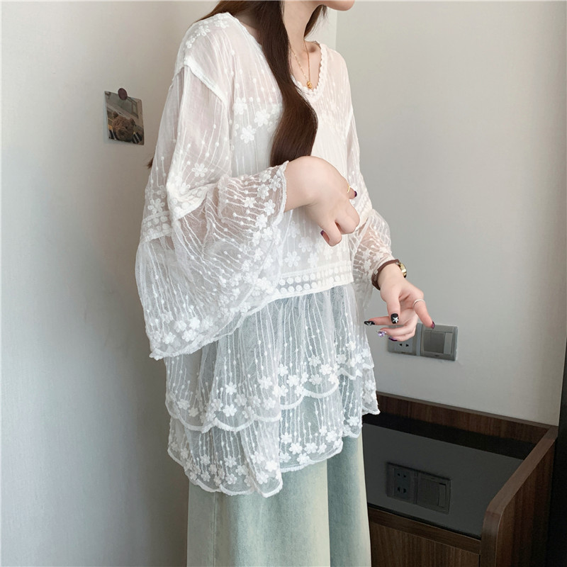 Lace Cover belly retro trumpet sleeves sun shirt