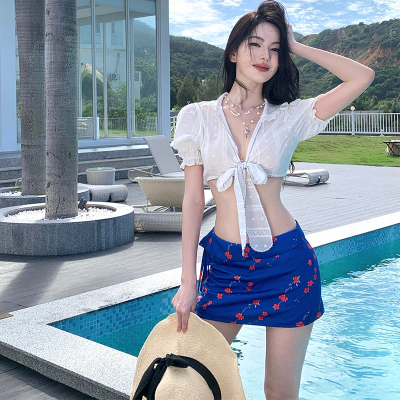 White jacquard A-line shirt France style hollow skirt a set