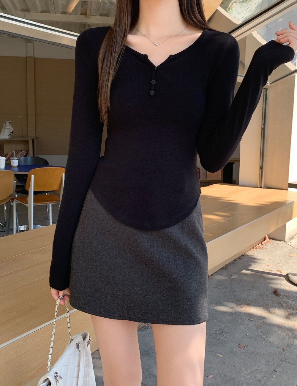 Slim plus velvet T-shirt autumn and winter V-neck bottoming shirt