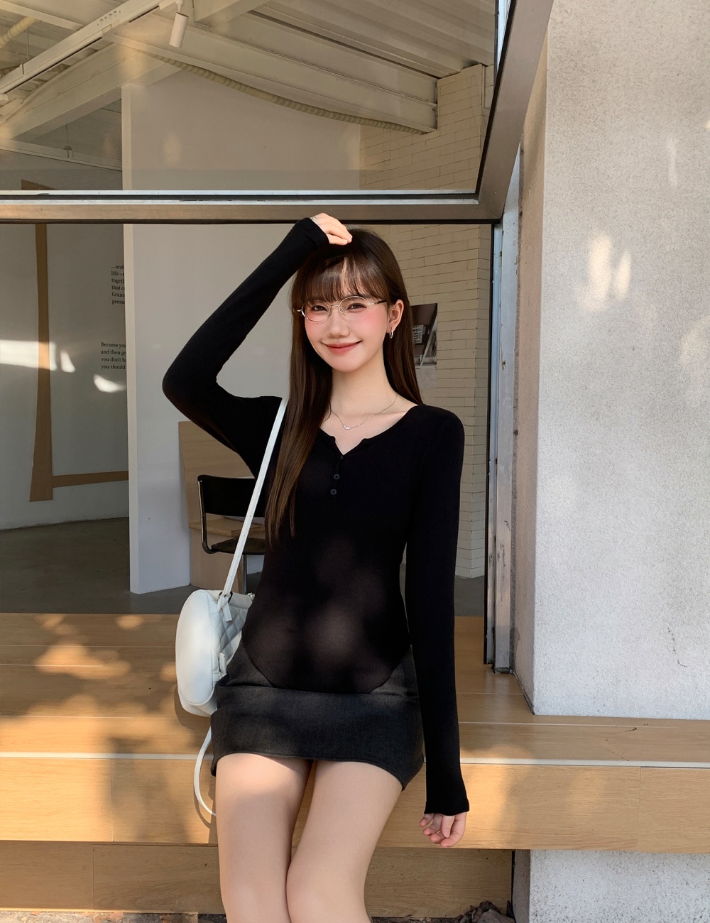 Slim plus velvet T-shirt autumn and winter V-neck bottoming shirt