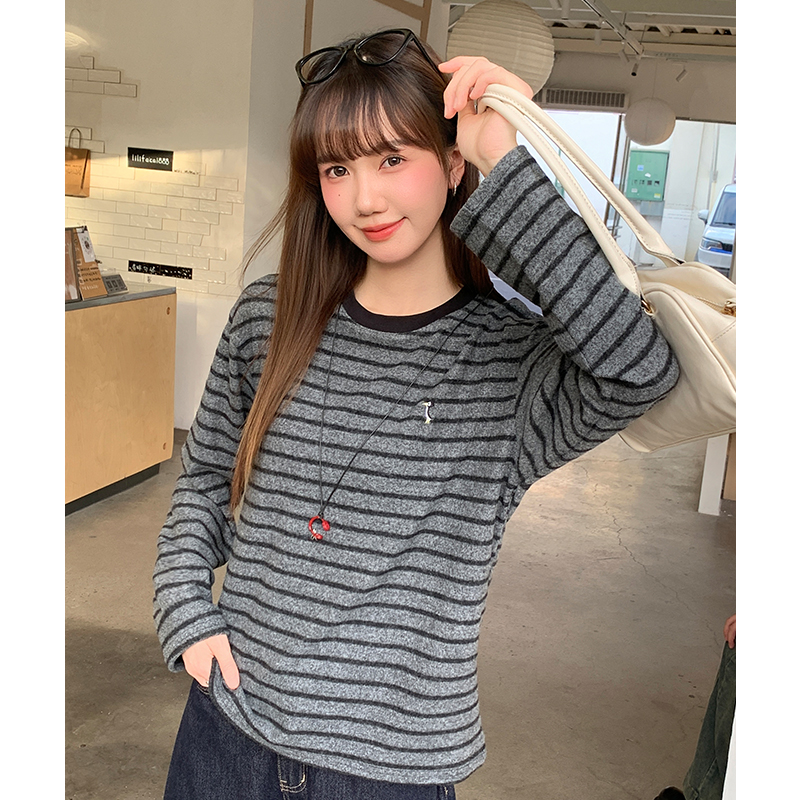 Niche raglan sleeve T-shirt retro tops for women