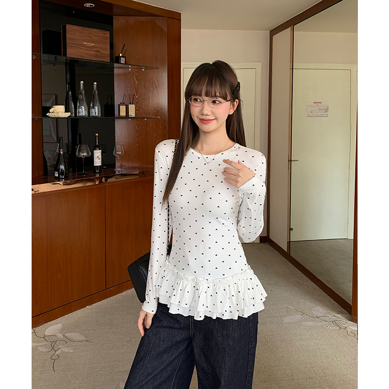 Slim inside the ride bottoming shirt white heart tops