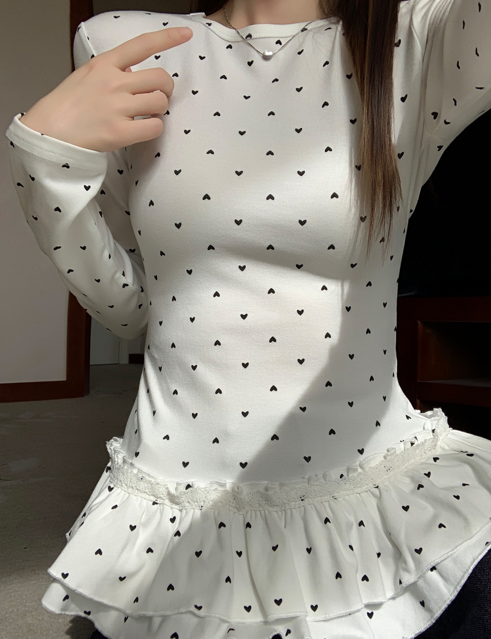 Slim inside the ride bottoming shirt white heart tops