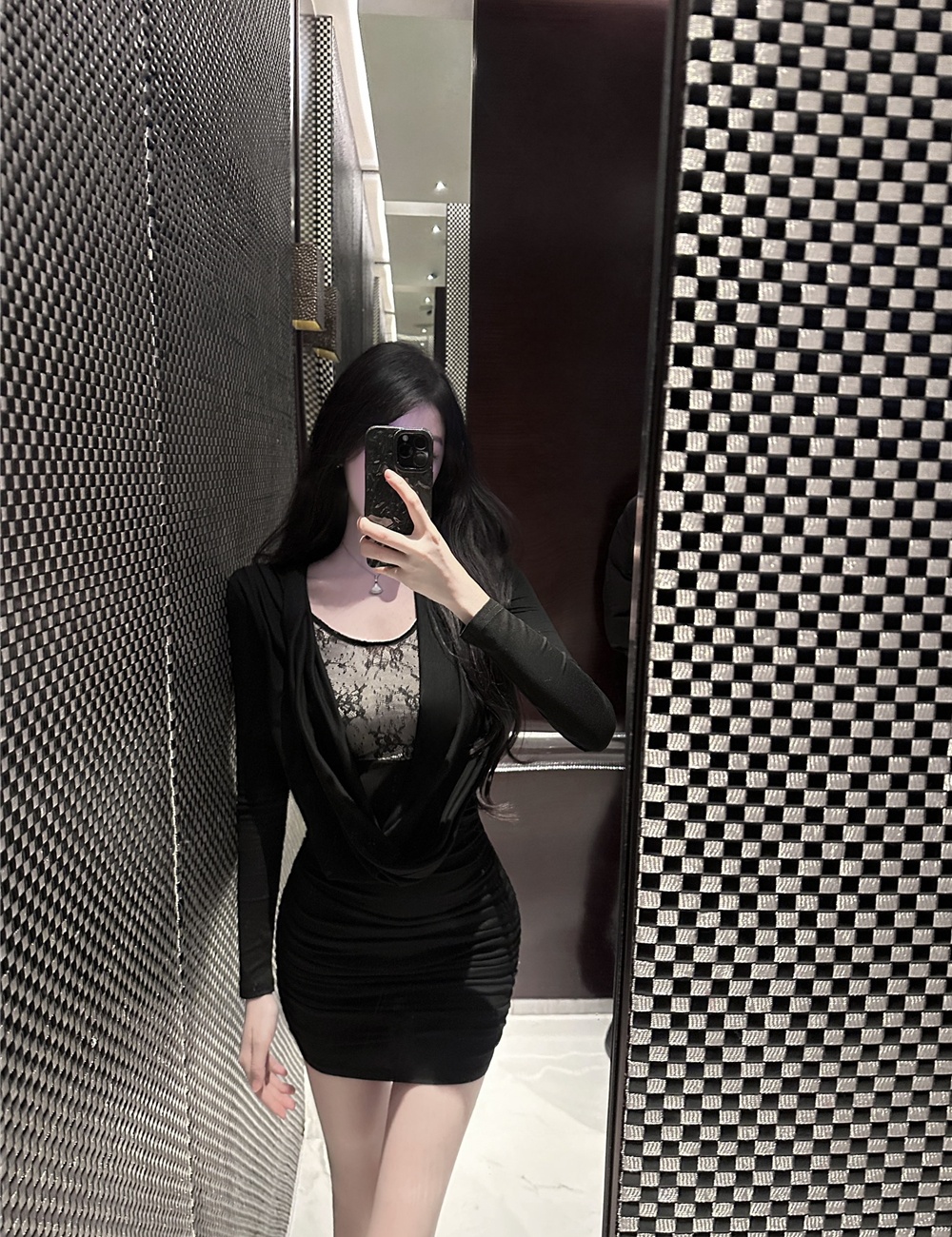 Pinch pleated Pseudo-two T-back long sleeve lace dress