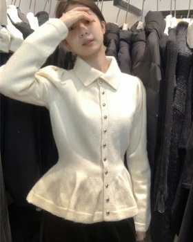 Simple pinched waist thermal winter retro sweater