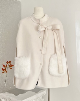 Wool buckle cloak fox fur pocket woolen coat