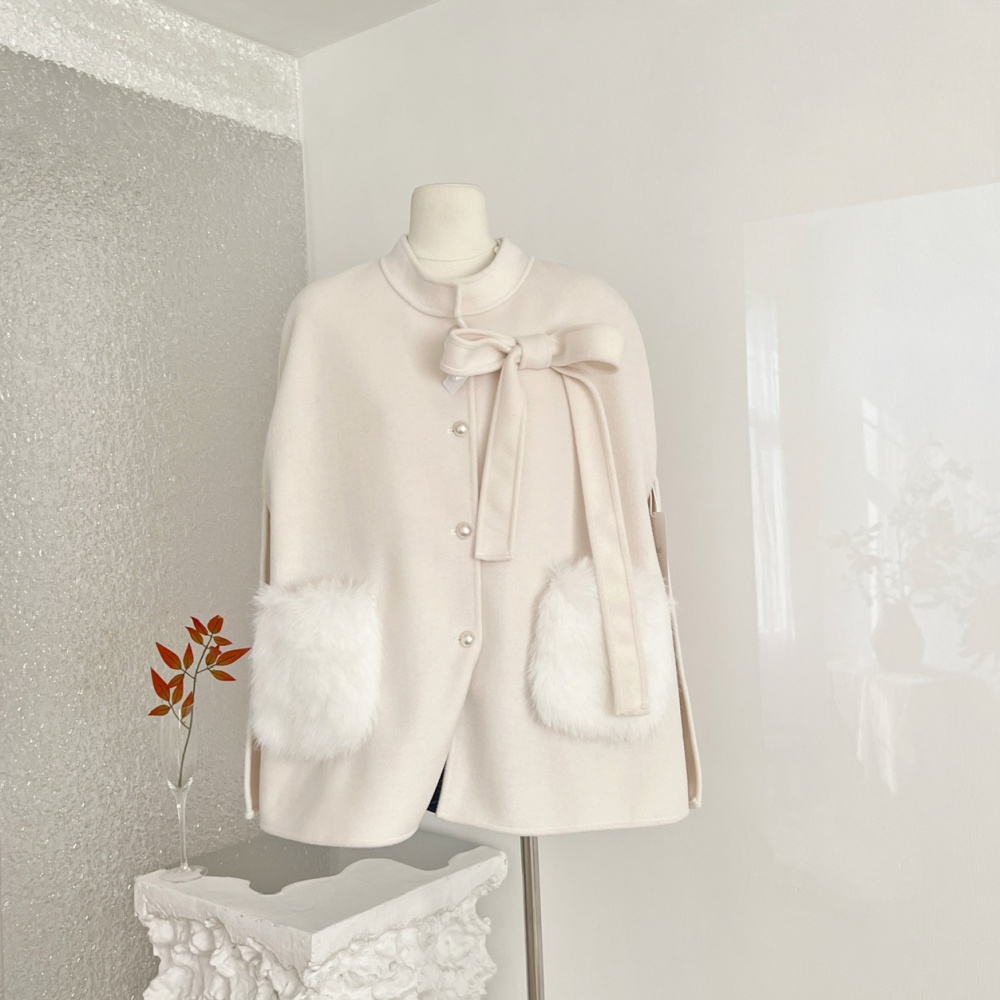 Wool buckle cloak fox fur pocket woolen coat