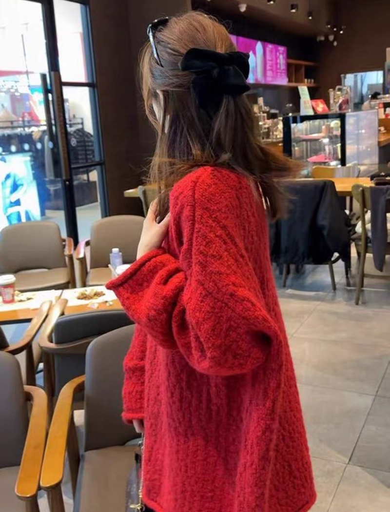 Lazy knitted winter long hip sweater for women