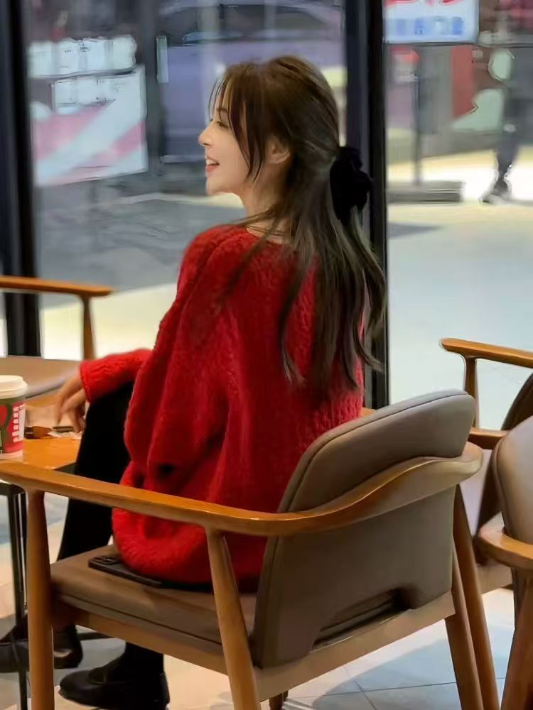 Lazy knitted winter long hip sweater for women