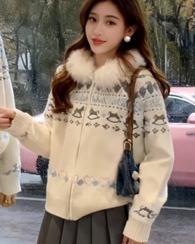 Winter large fur collar cardigan knitted sweater for women