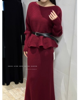Fashion winter skirt knitted slim tops 2pcs set