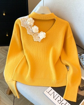 Hollow stereoscopic pullover niche halter sweater